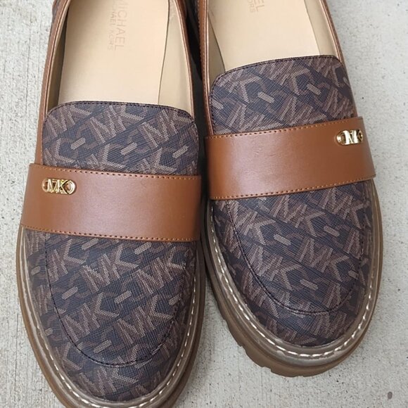 Michael Kors Parker Lug Loafer - Brown, size 8M - Picture 4 of 13